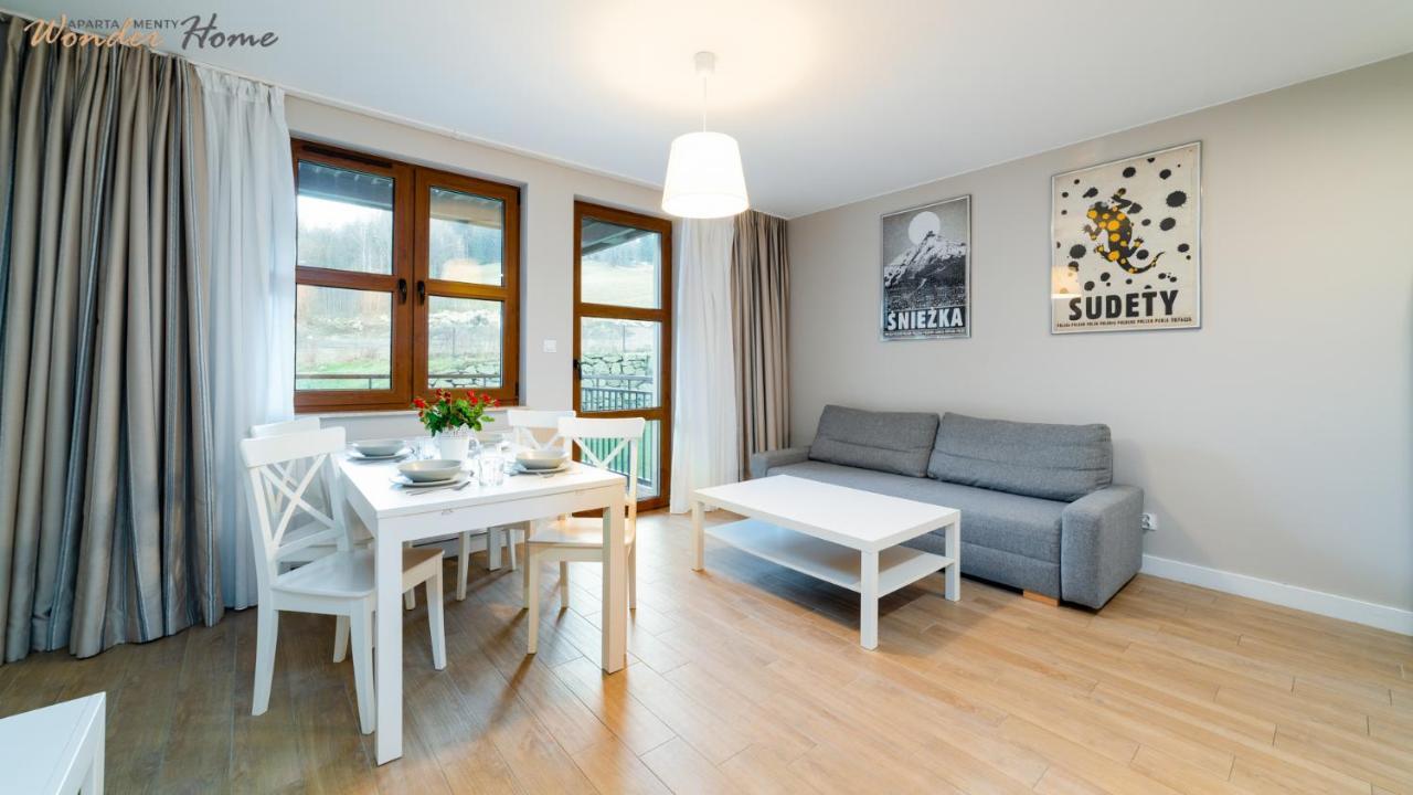 Wonder Home - Apartamenty Residence Karpacz Blisko Stoku Narciarskiego, Z Balkonami I Parkingiem Luaran gambar